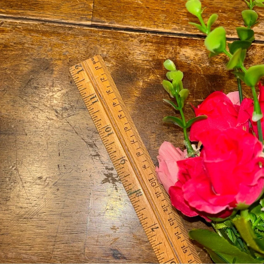 2 Bouquets of Artificial Cloth Floral Roses
